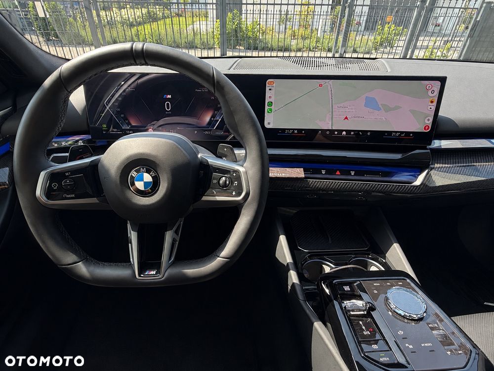 BMW Seria 5 540d xDrive mHEV M Sport - 9