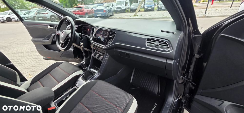 Volkswagen T-Roc 1.5 TSI OPF Life - 37