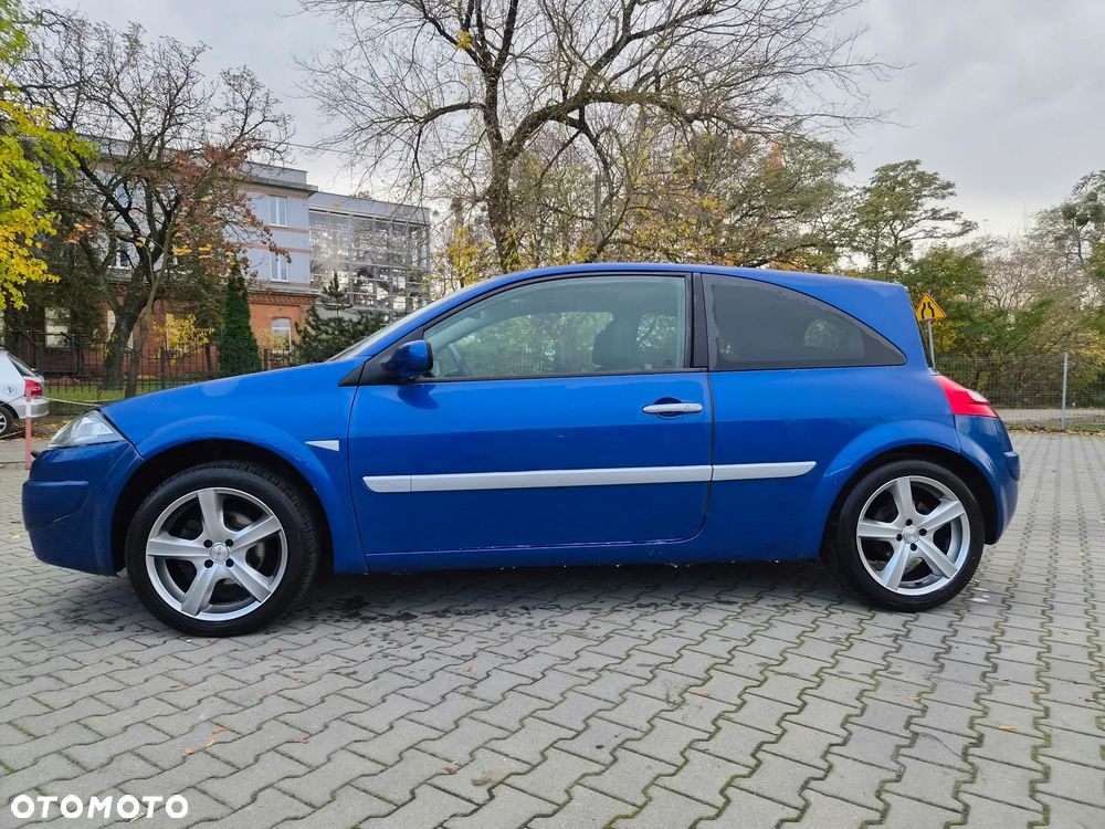 Renault Megane 2.0 16V Dynamique - 7
