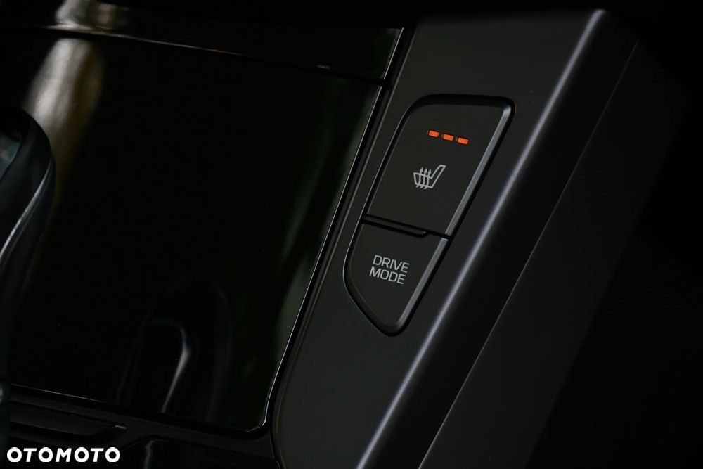 Hyundai i40 1.7 CRDi Premium DCT - 24