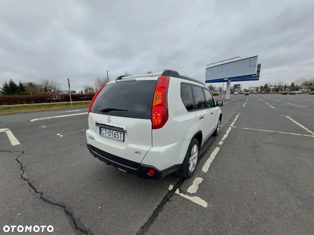 Nissan X-Trail - 10