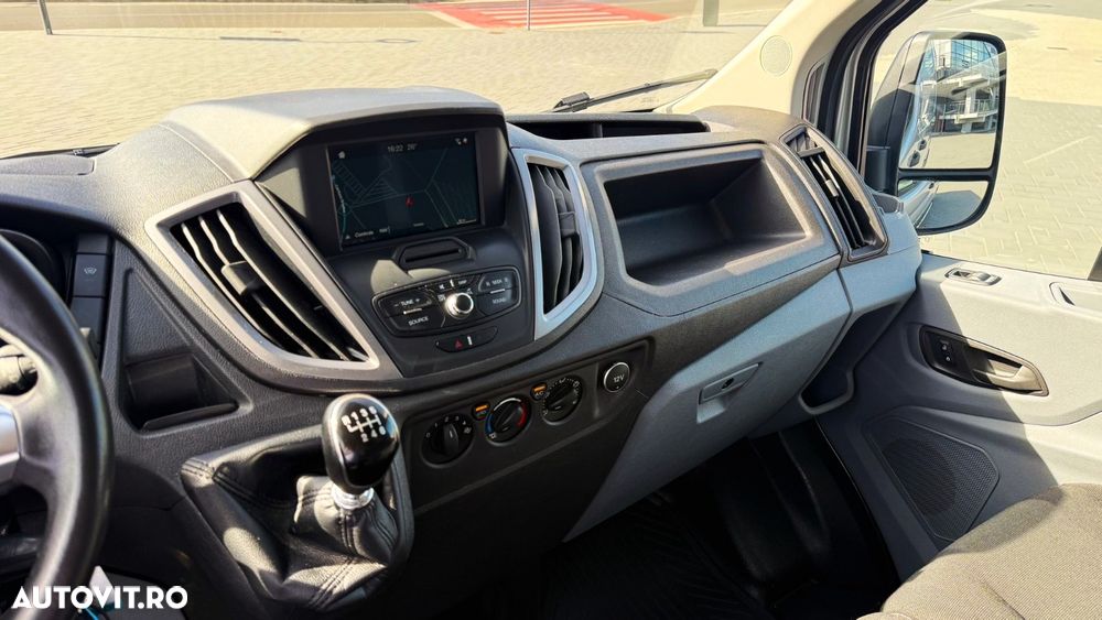 Ford Transit - 13