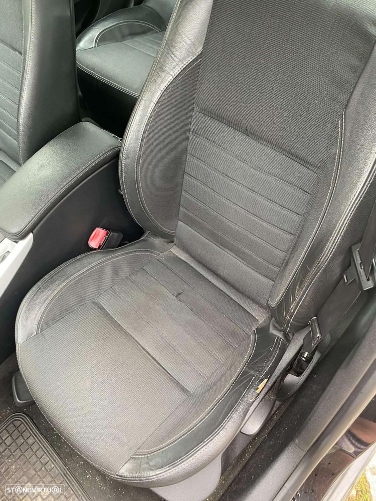 Renault Laguna - 12