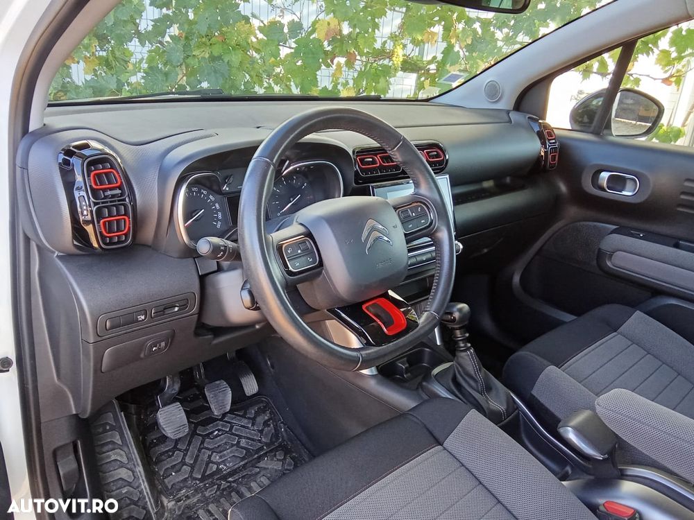 Citroën C3 AIRCROSS 1.2 PureTech S&S BVM Shine - 4