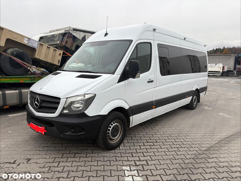 Mercedes-Benz Sprinter - 5