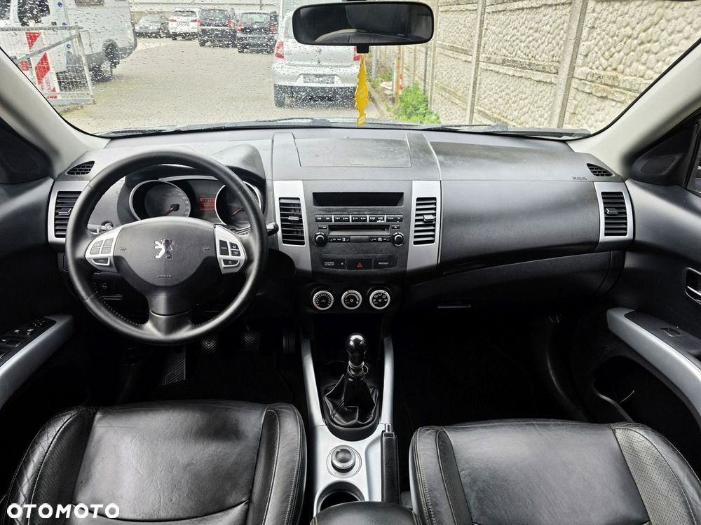 Peugeot 4007 HDI FAP 7-Sitzer Platinum - 13