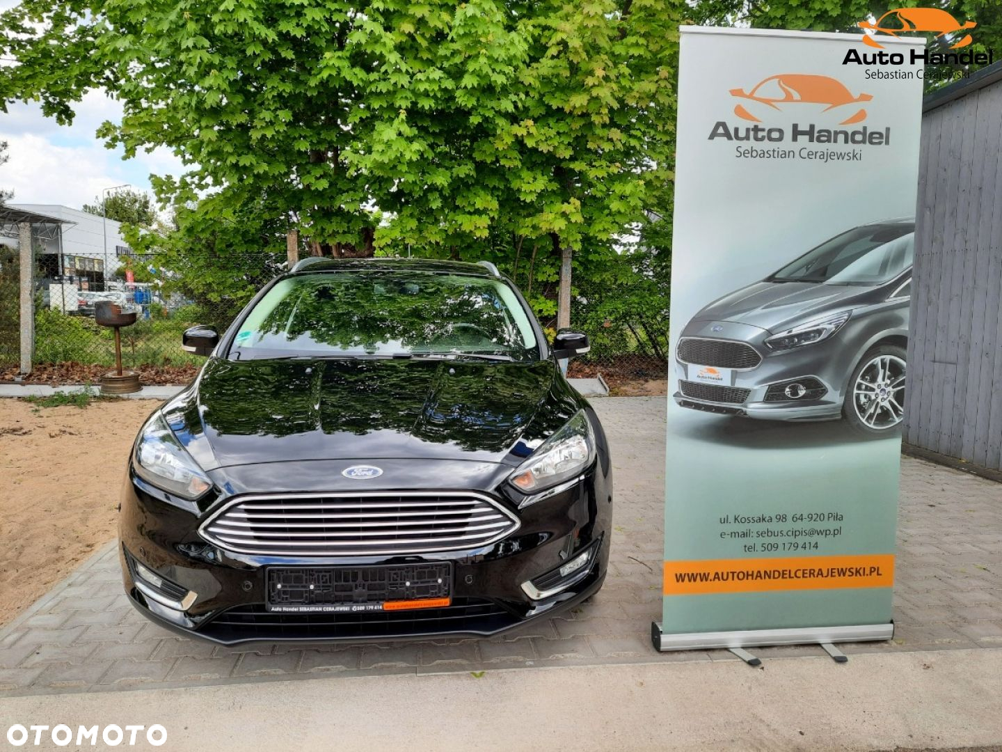 Ford Focus Turnier 1.5 EcoBoost Start-Stopp-System TITANIUM - 4