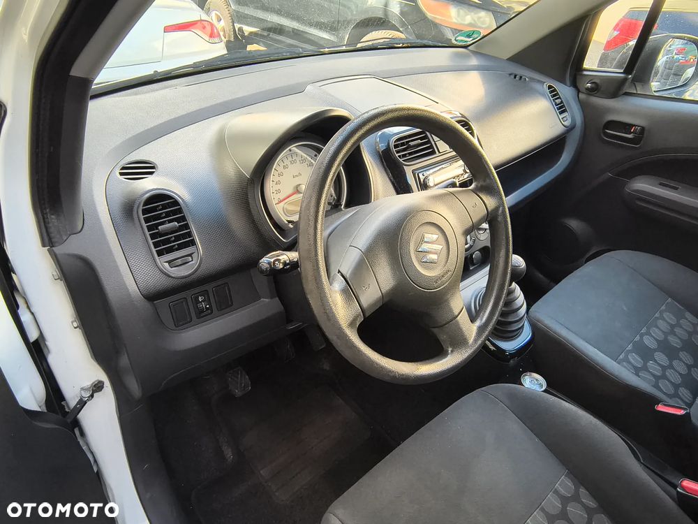 Suzuki Splash 1.0 Club - 5
