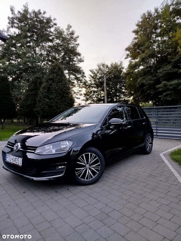 Volkswagen Golf VII 1.2 TSI BMT Comfortline - 2