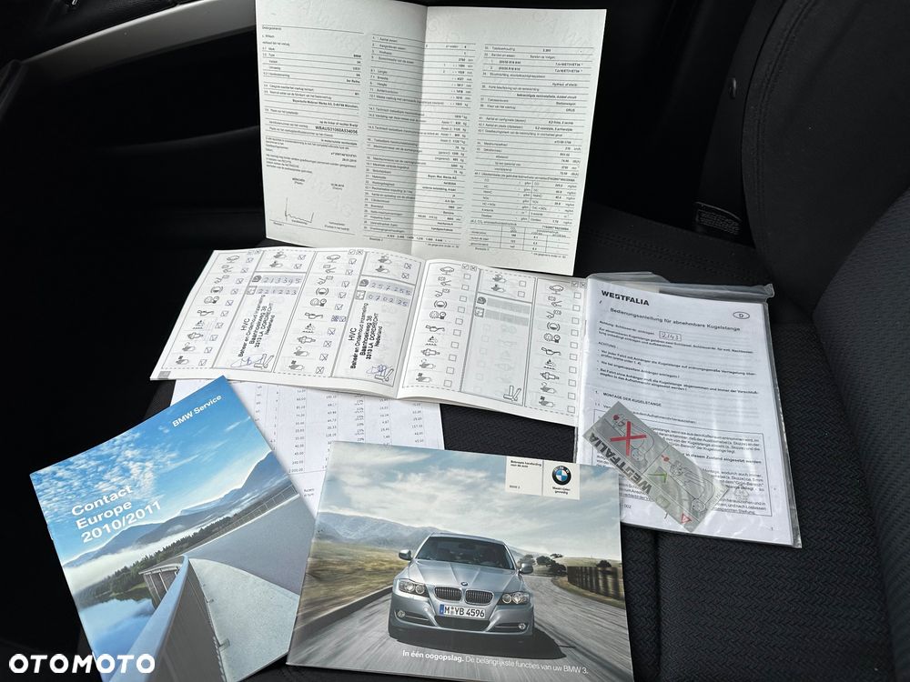 BMW Seria 3 318i - 33