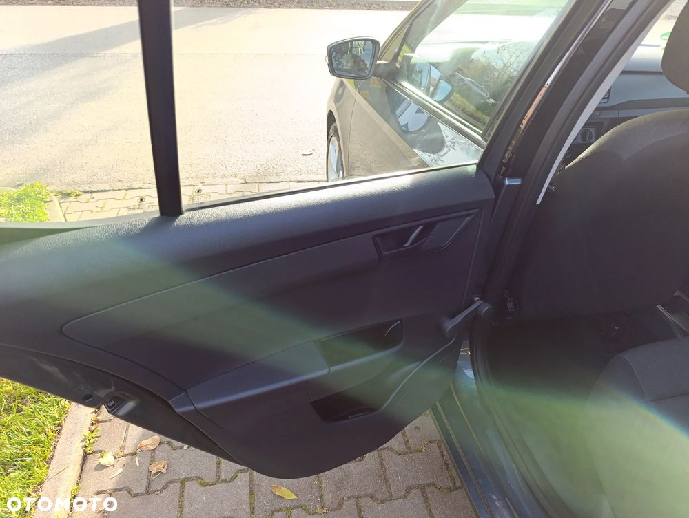 Skoda Fabia 1.0 MPI Easy - 22