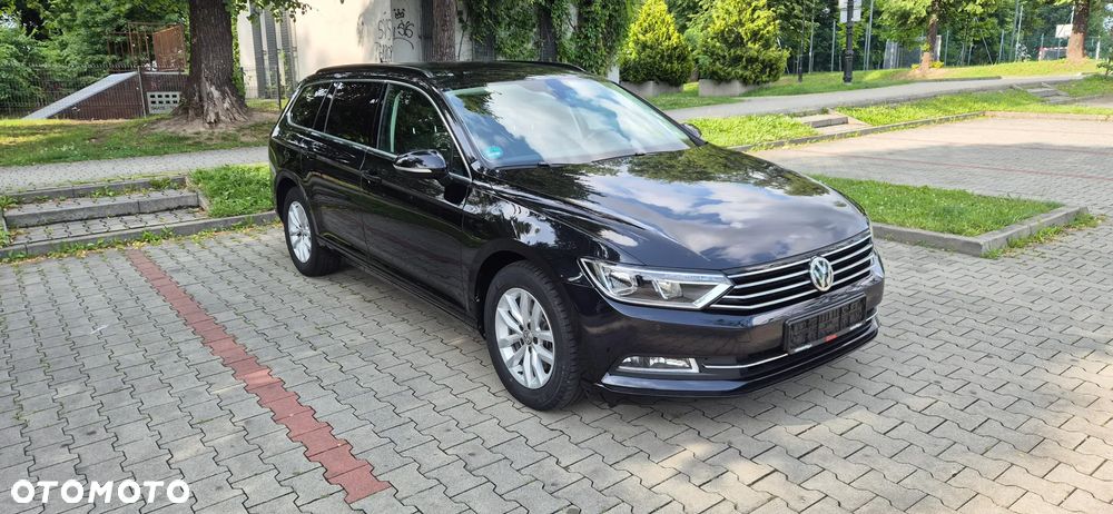 Volkswagen Passat Variant 2.0 TDI DSG (BlueMotion Technology) Comfortline - 3