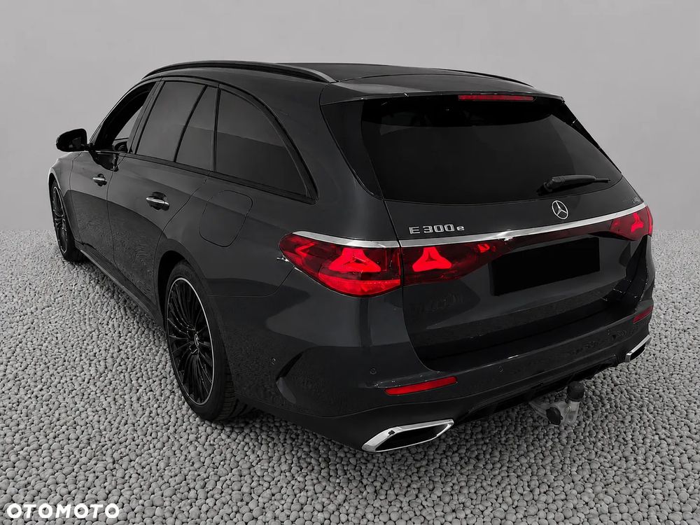 Mercedes-Benz Klasa E - 4