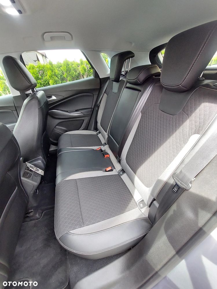 Opel Grandland X 1.2 T GPF Design Line S&S - 6