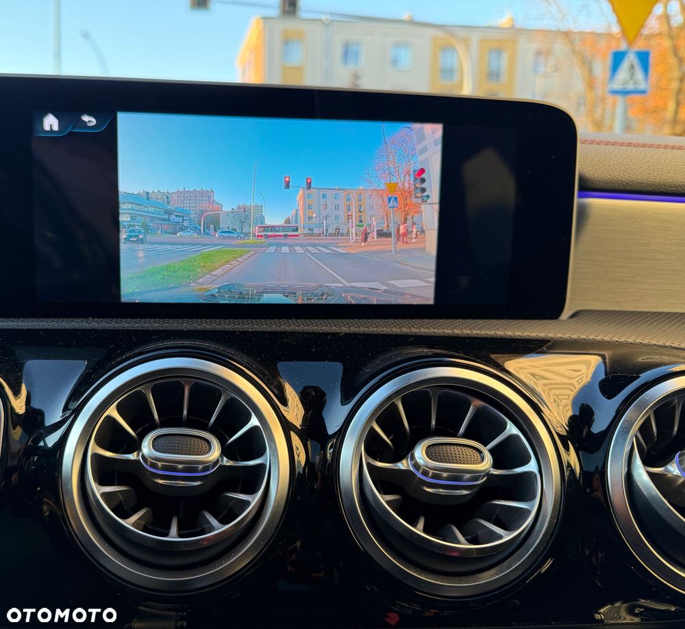 Mercedes-Benz CLA 200 AMG Line 7G-DCT - 10