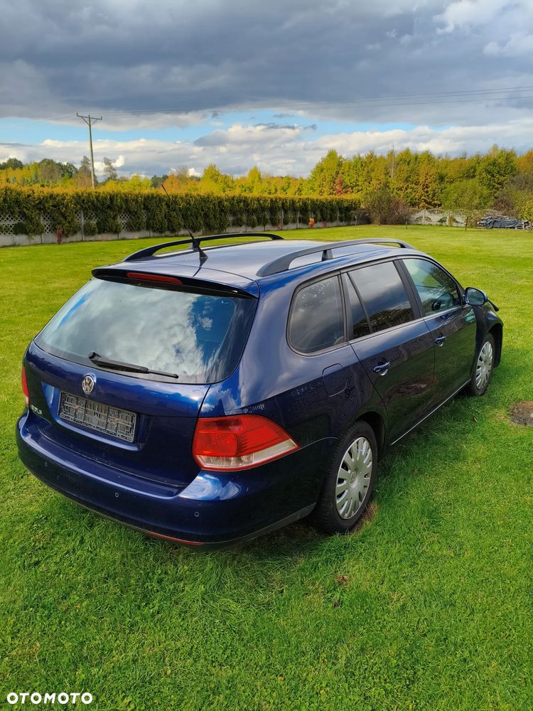 Volkswagen Golf - 18