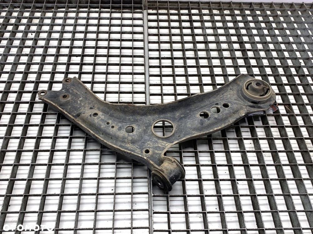 WAHACZ LEWY PRZÓD  VW GOLF VII (5G1, BQ1, BE1, BE2) 2012 - 2022 e-Golf 85 kW [115 KM] elektryczny - 2