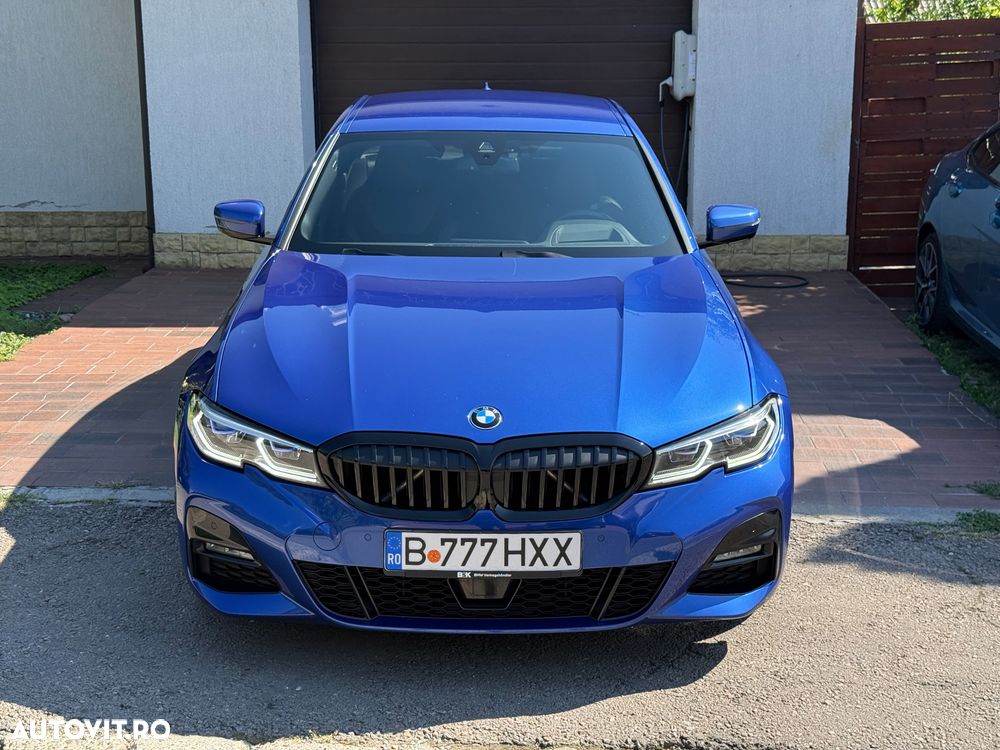 BMW Seria 3 330i xDrive Aut. M Sport - 2