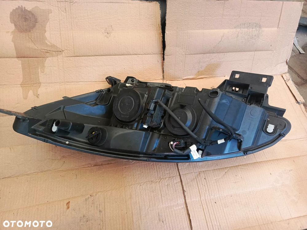 LAMPA PRZEDNIA PRAWA LUB LEWA SOCZEWKA 13- SCENIC III LIFT - 3