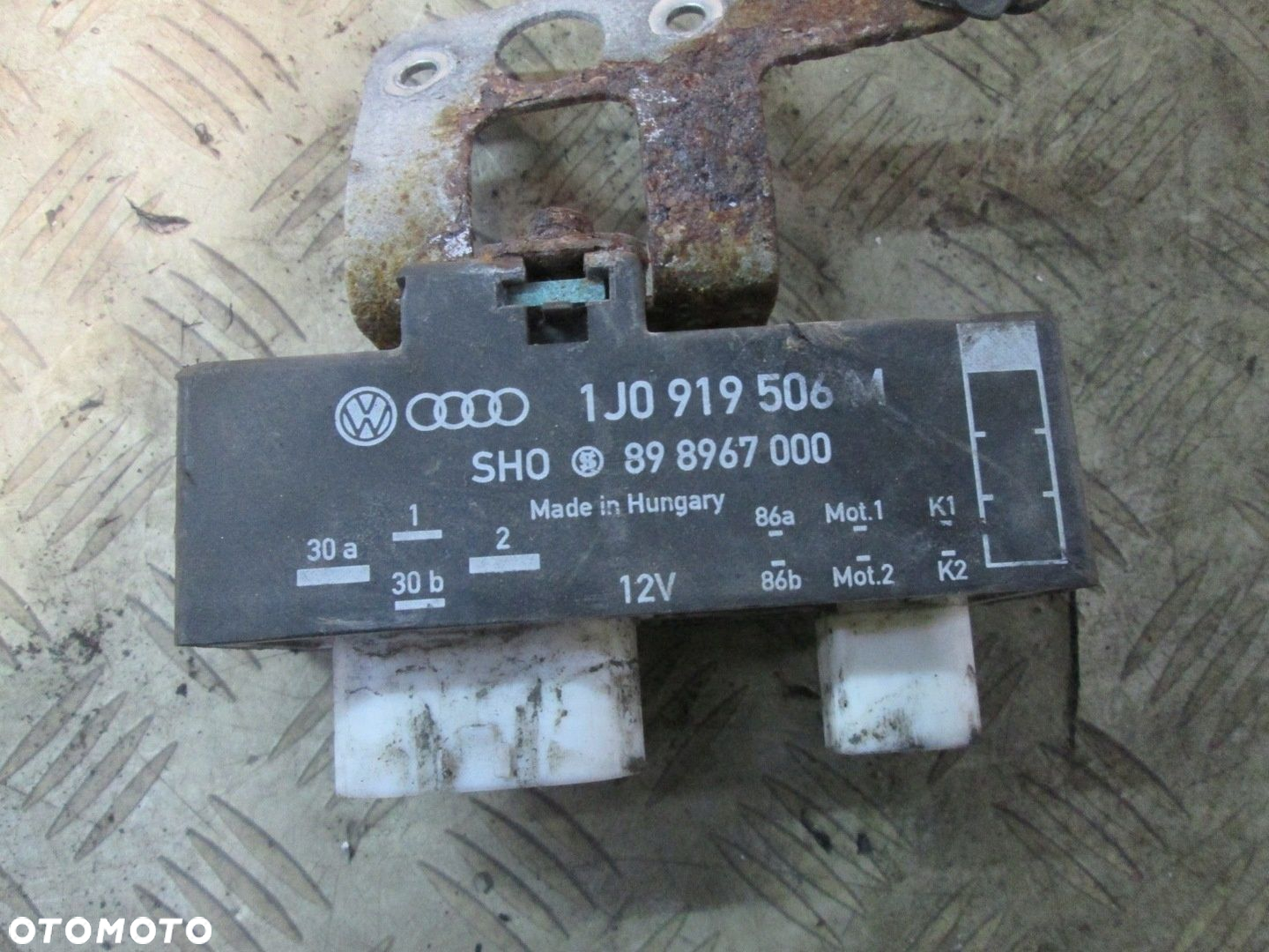 MODUŁ STEROWNIK WENTYLATORÓW VW POLO 6R 1.6 TDI 09- 1J0919506M - 3