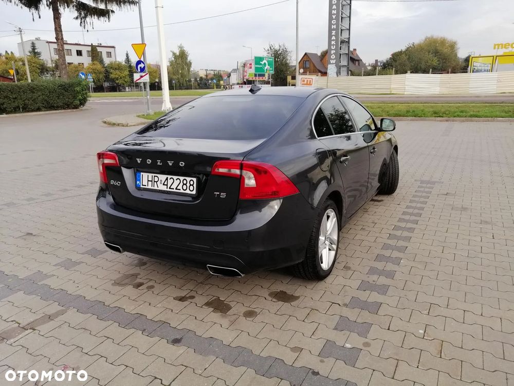 Volvo S60 T5 Drive-E Summum - 5