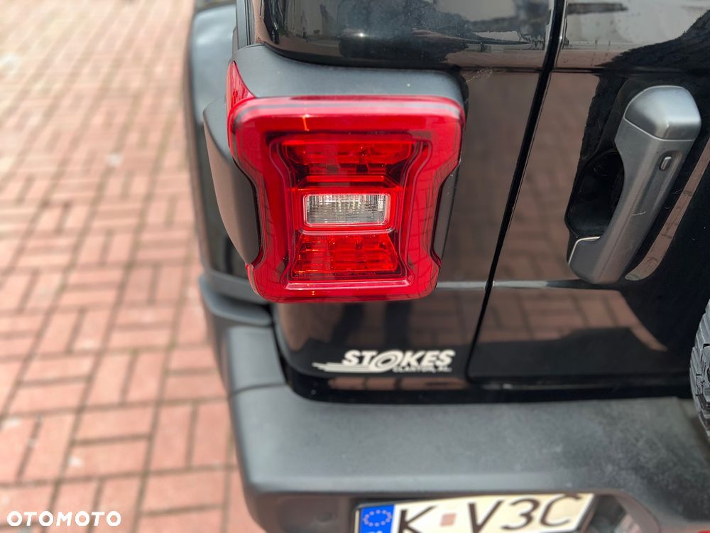 Jeep Wrangler - 15