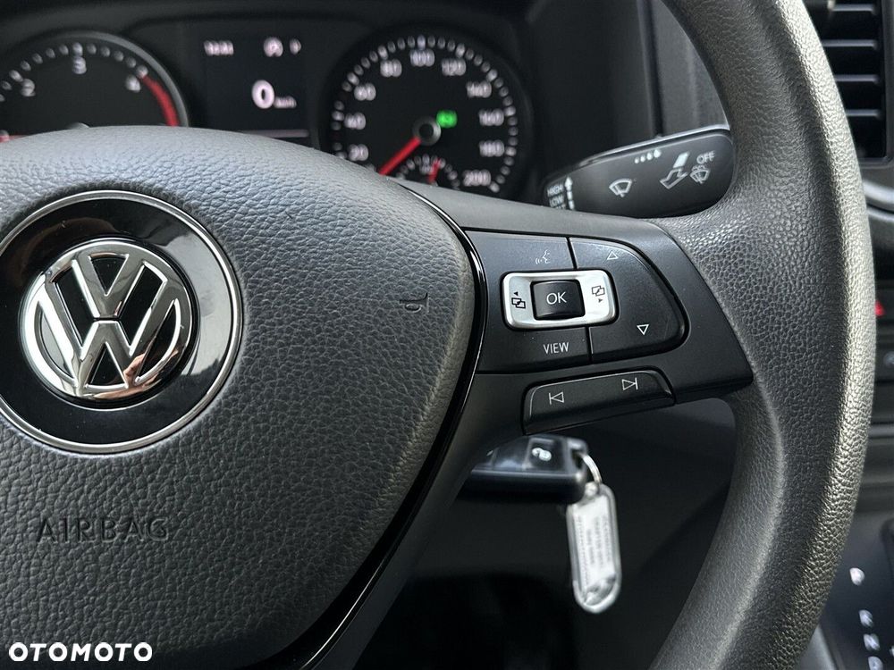 Volkswagen Crafter 35 Podwójna kabina - 23