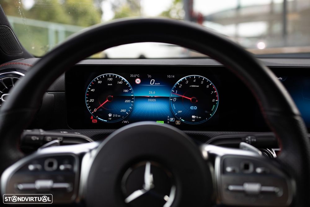 Mercedes-Benz CLA 250 e Shooting Brake AMG Line - 10