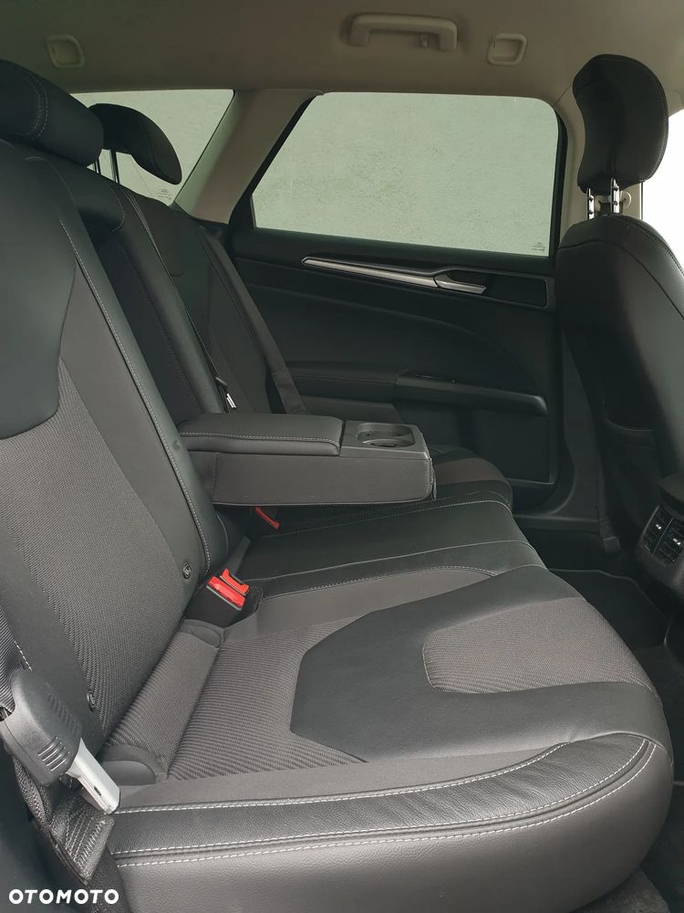 Ford Mondeo 2.0 TDCi STart-Stopp PowerShift-Aut Titanium - 34