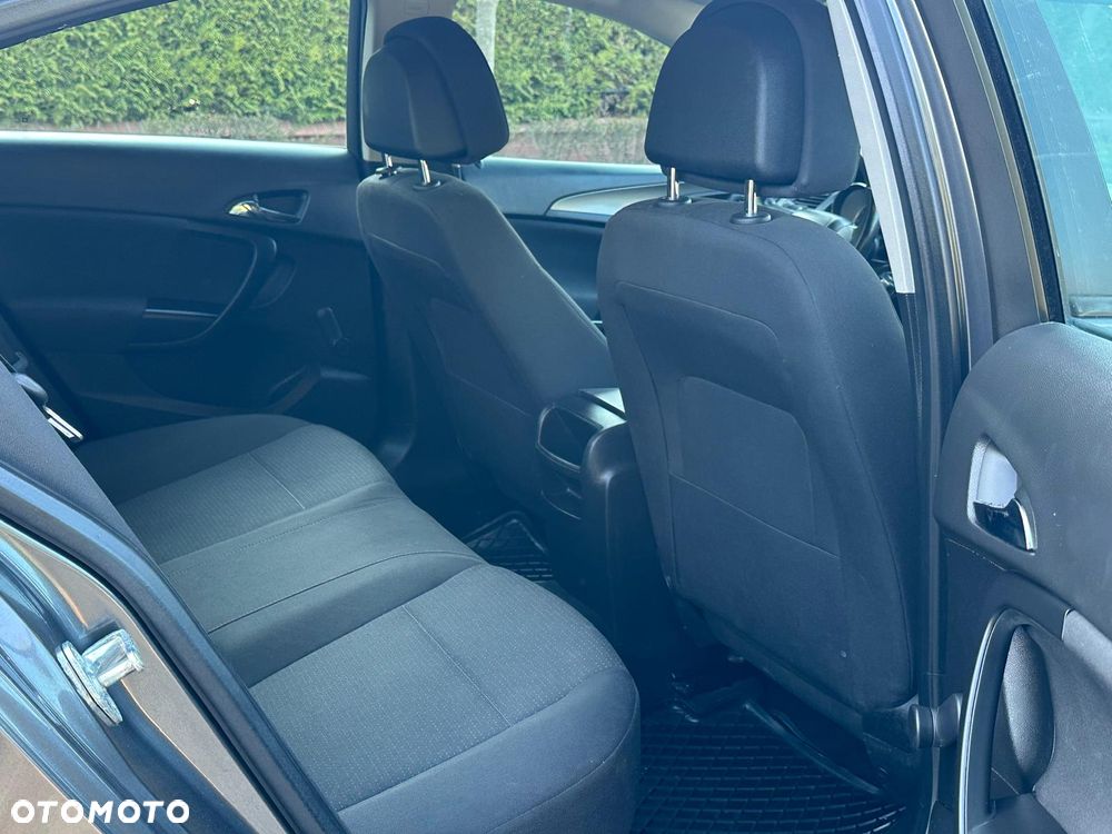 Opel Insignia 1.6 Design Edition - 14