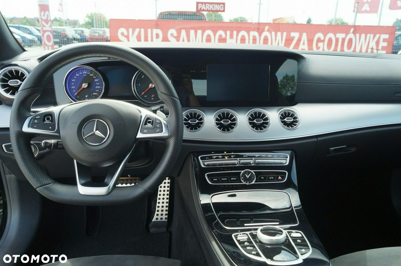 Mercedes-Benz Klasa E - 21