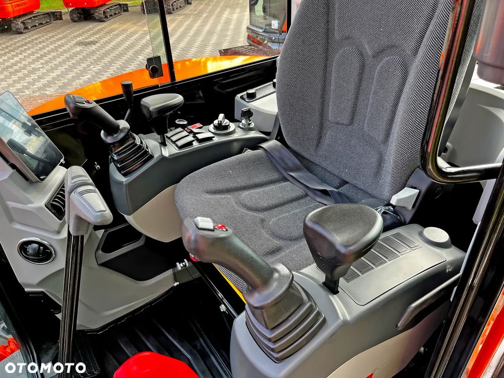 Lonking CDM6060U - 13