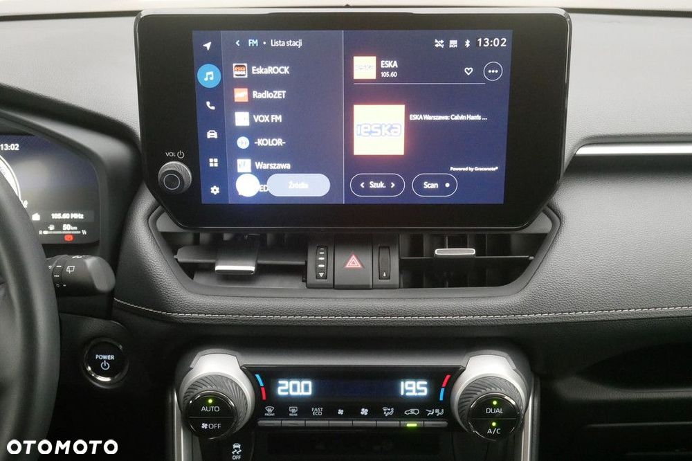 Toyota RAV4 - 10