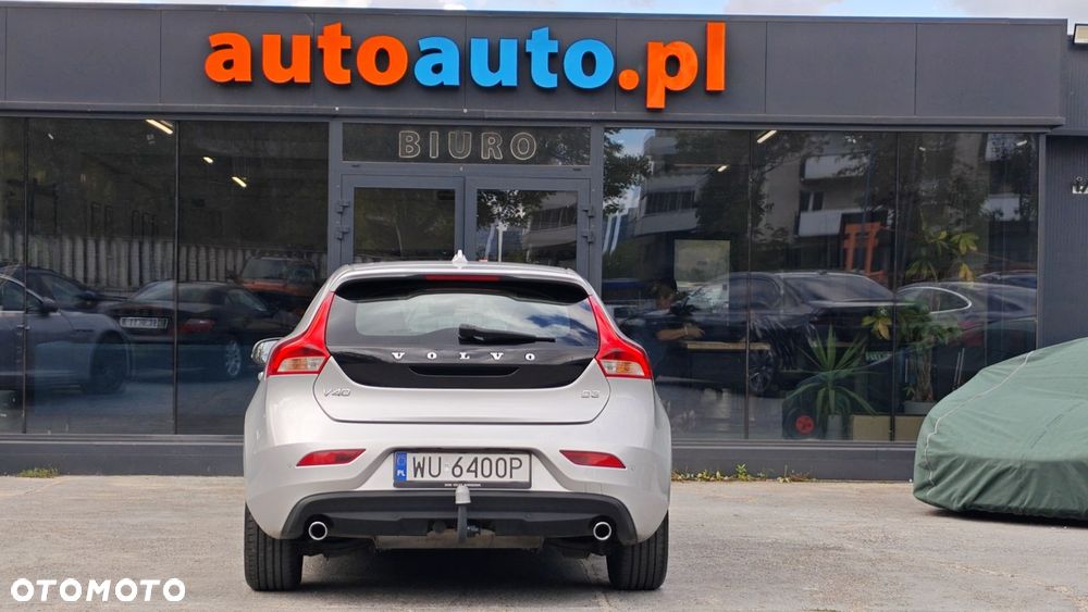 Volvo V40 D3 Drive-E SCR Momentum - 25
