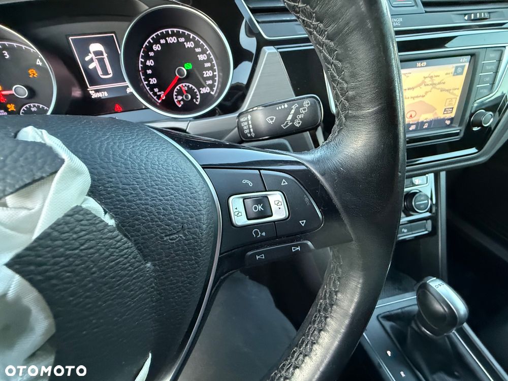 Volkswagen Touran 1.6 TDI SCR (BlueMotion Technology) DSG Comfortline - 22