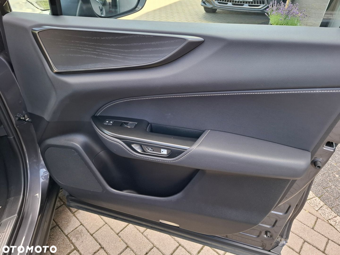 Lexus NX - 22