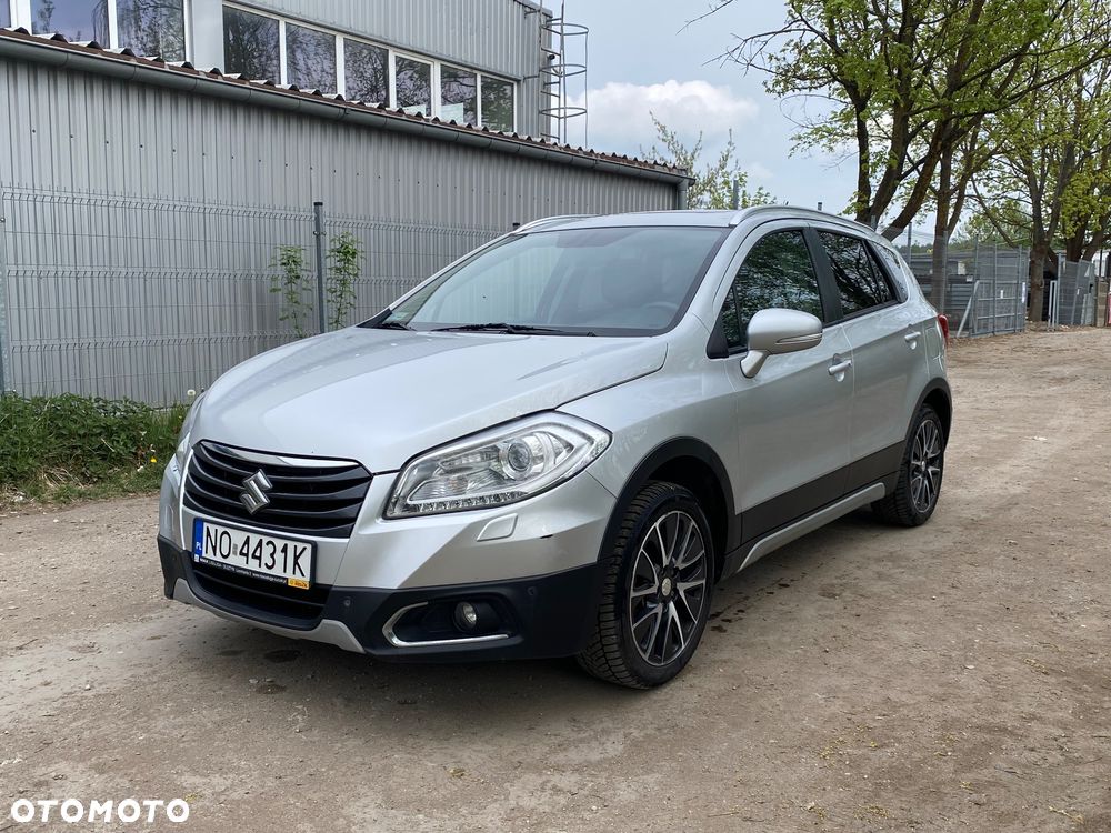 Suzuki SX4 S-Cross 1.6 Premium 4WD - 3