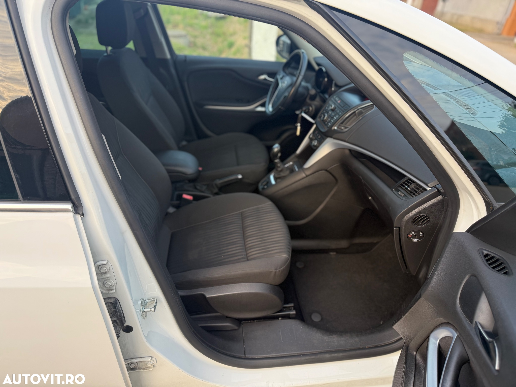 Opel Zafira Tourer 1.4 Turbo drive - 5