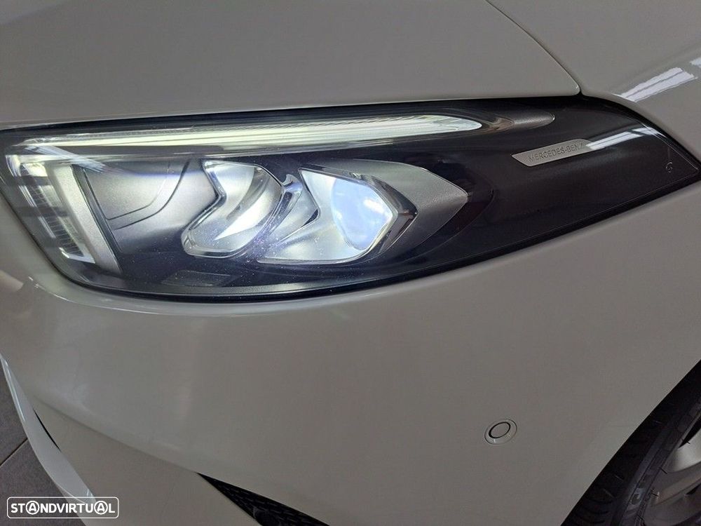 Mercedes-Benz A 180 d Style Plus Aut. - 27