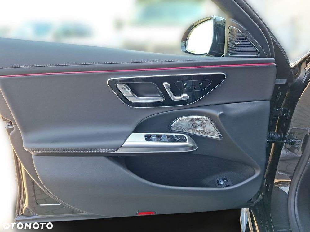 Mercedes-Benz Klasa E - 21