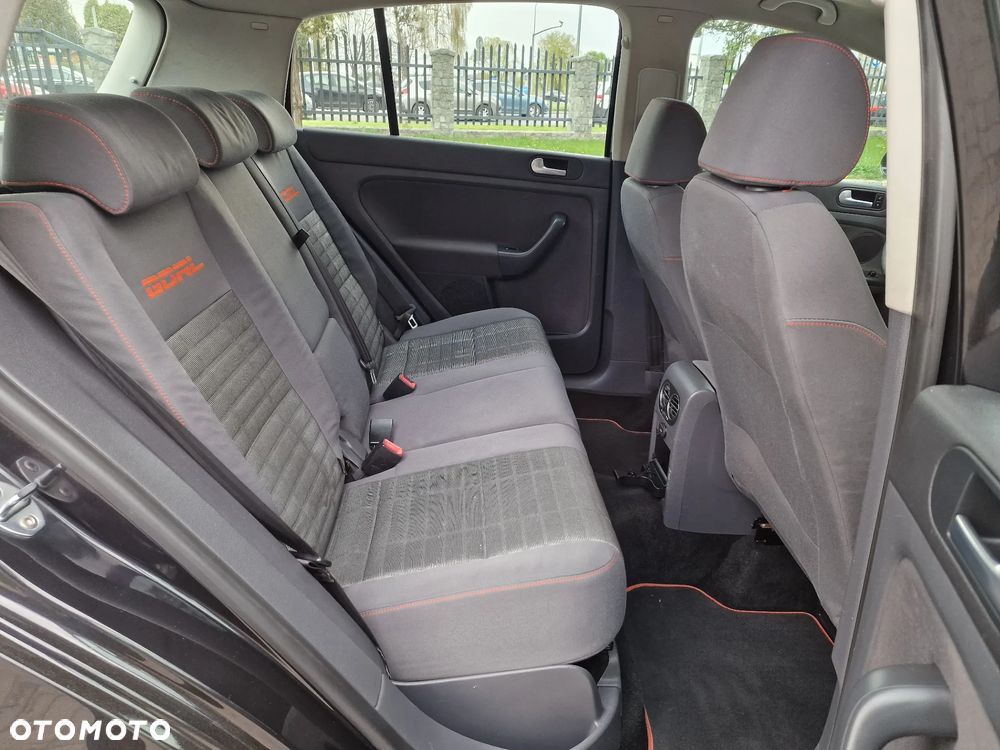 Volkswagen Golf 1.9 TDI Sportline - 13