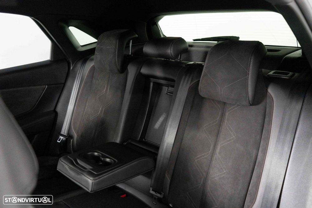 DS DS7 Crossback E-Tense Performance Line EAT8 - 8