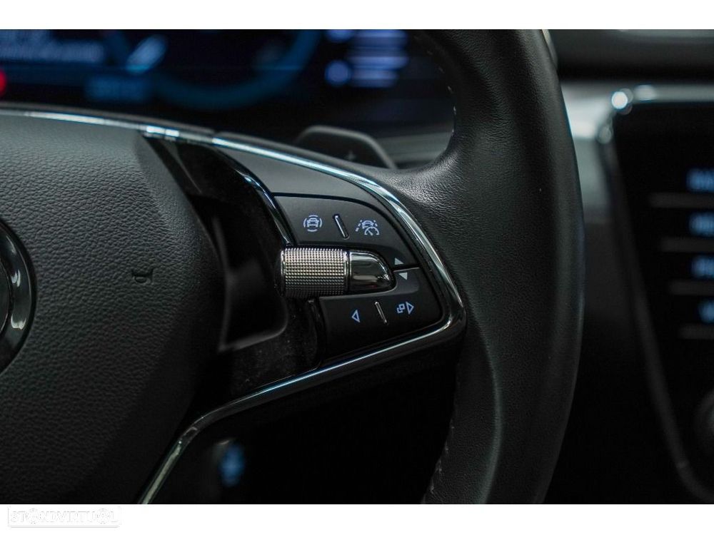 Skoda Superb Break - 23