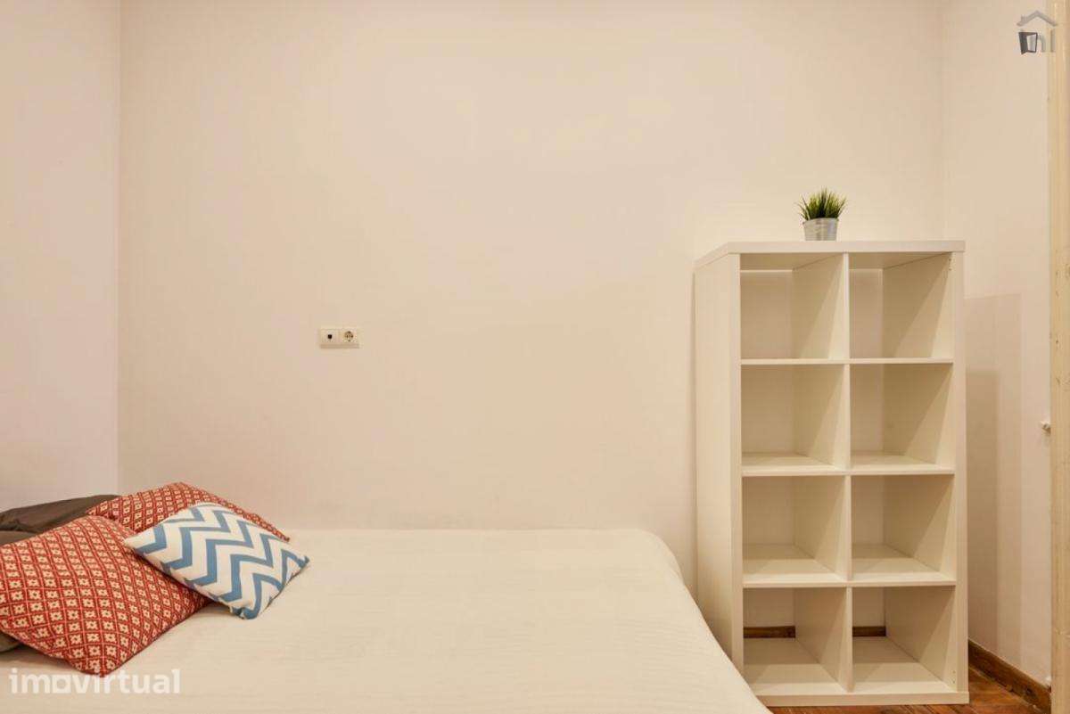 Quarto - localizado em Alameda Lisbon - Grande imagem: 5/14