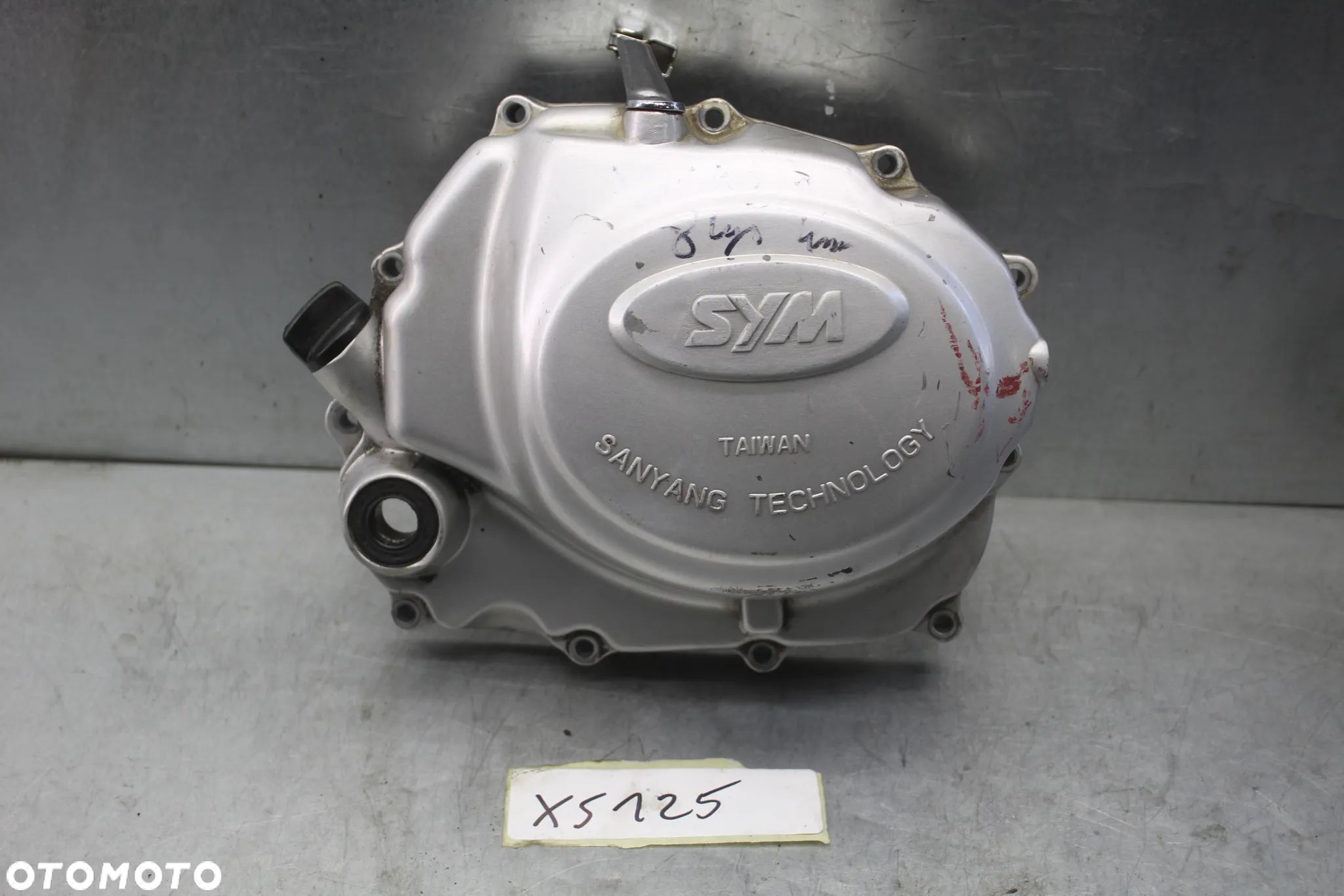 SYM XS 125 K Pokrywa dekiel sprzęgła - 1