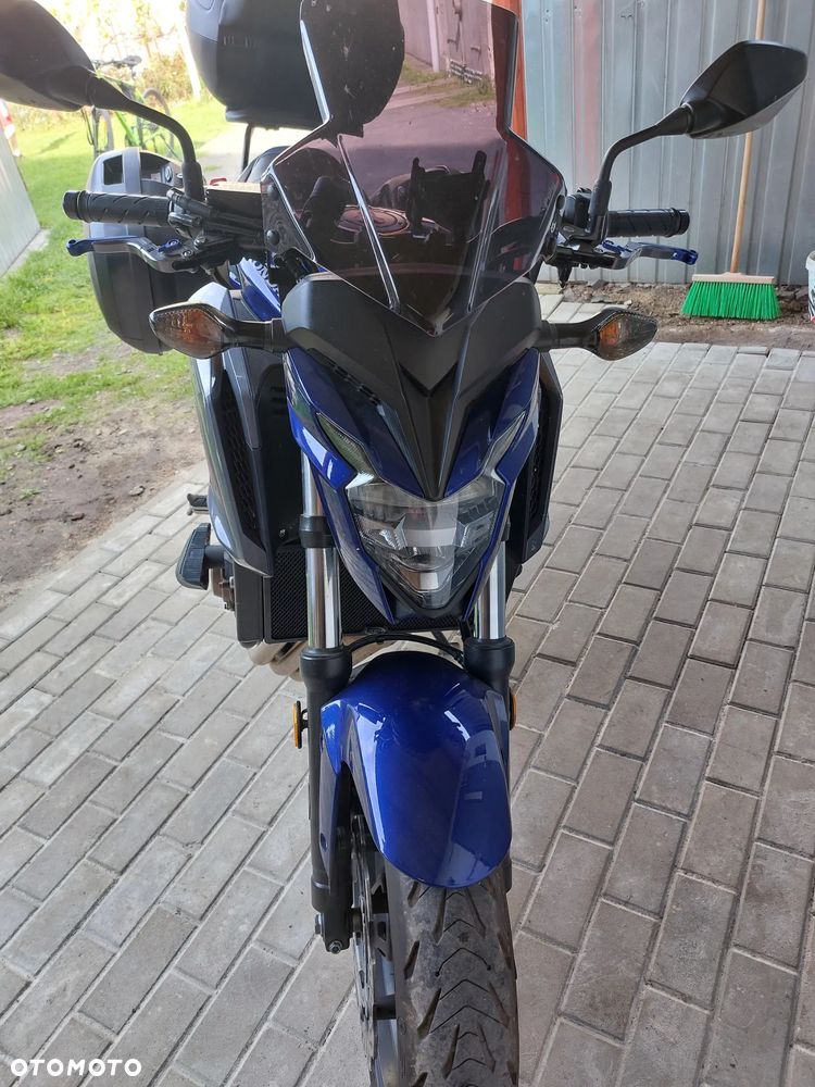 Honda CBF - 2
