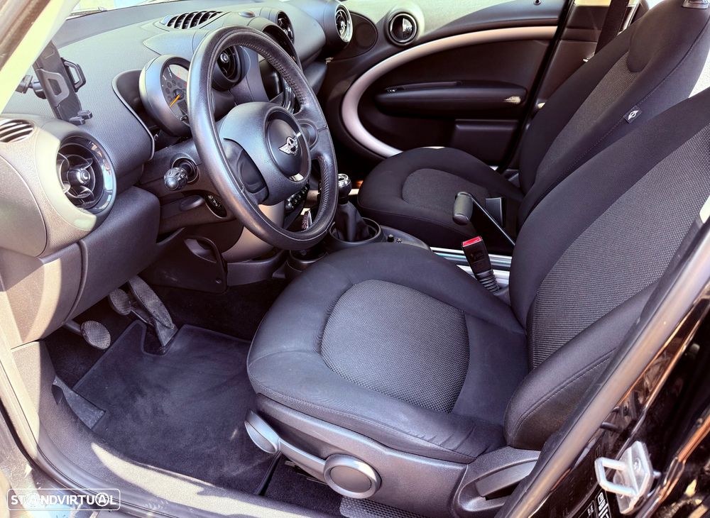 MINI Countryman One D - 9