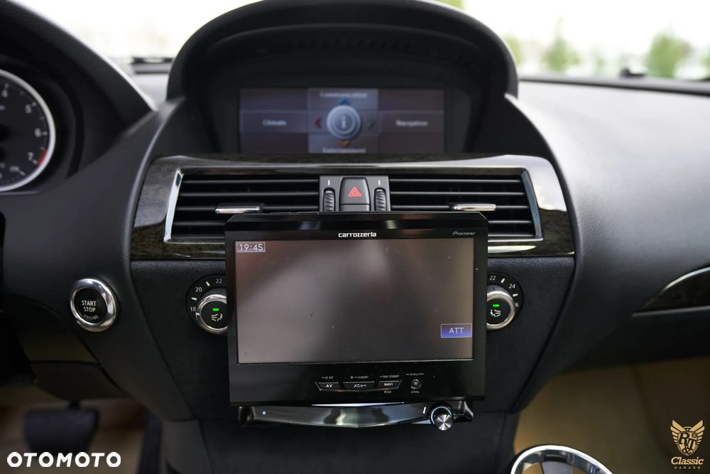 BMW Seria 6 650 i - 28