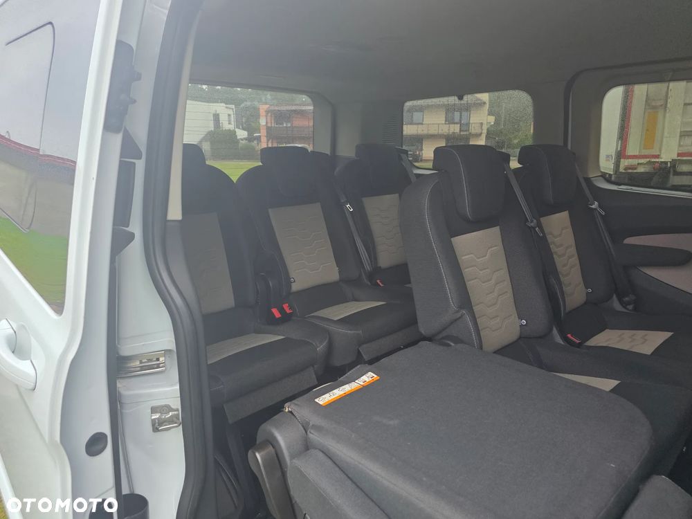 Ford Tourneo Custom 2.0 TDCi L1 Titanium - 8