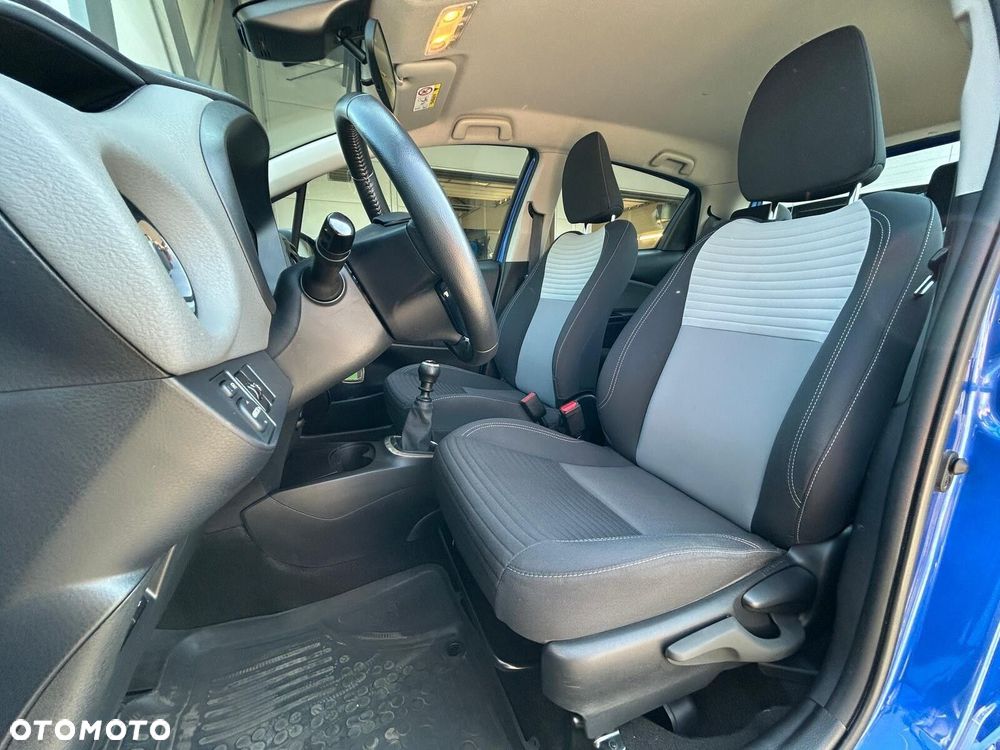 Toyota Yaris 1.5 Premium - 8